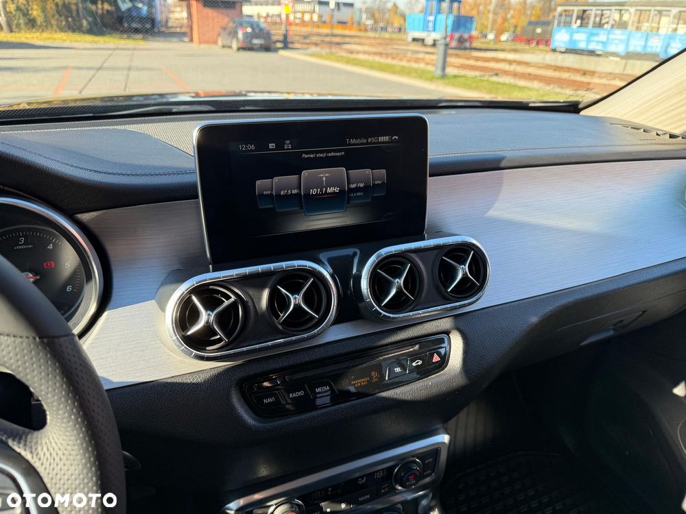 Mercedes-Benz Klasa X PROGRESSIVE EDITION - 31