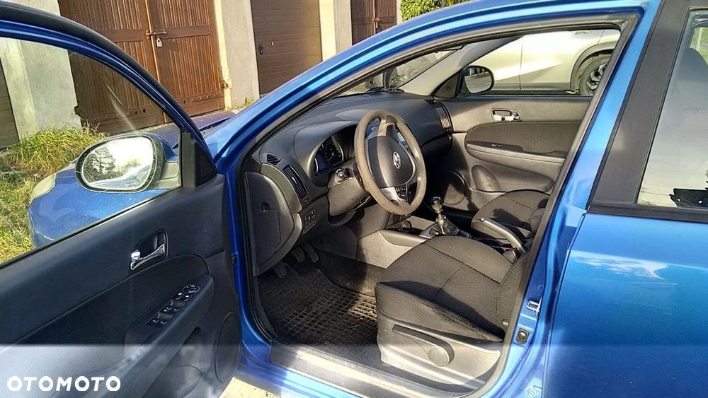 Hyundai i30 1.4 Comfort - 16