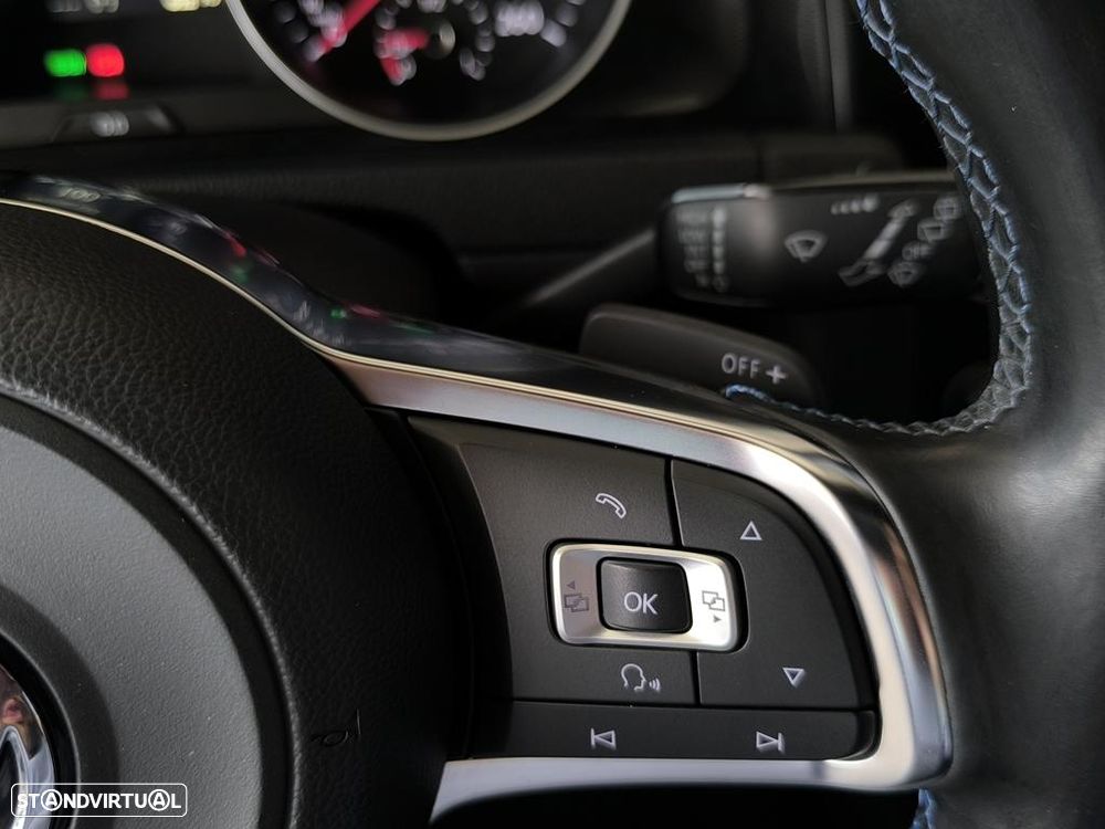 VW Golf 1.4 GTE Plug-In-Hybrid DSG - 15
