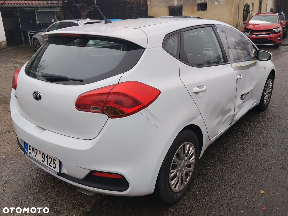Kia Ceed 1.4 CVVT - 3