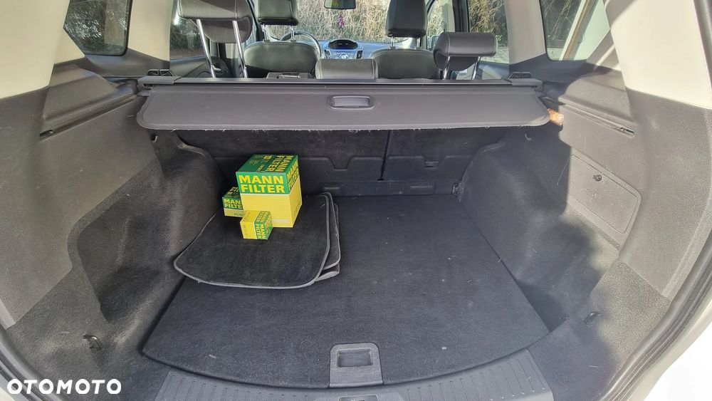 Ford Kuga 2.0 TDCi 4WD Titanium - 12