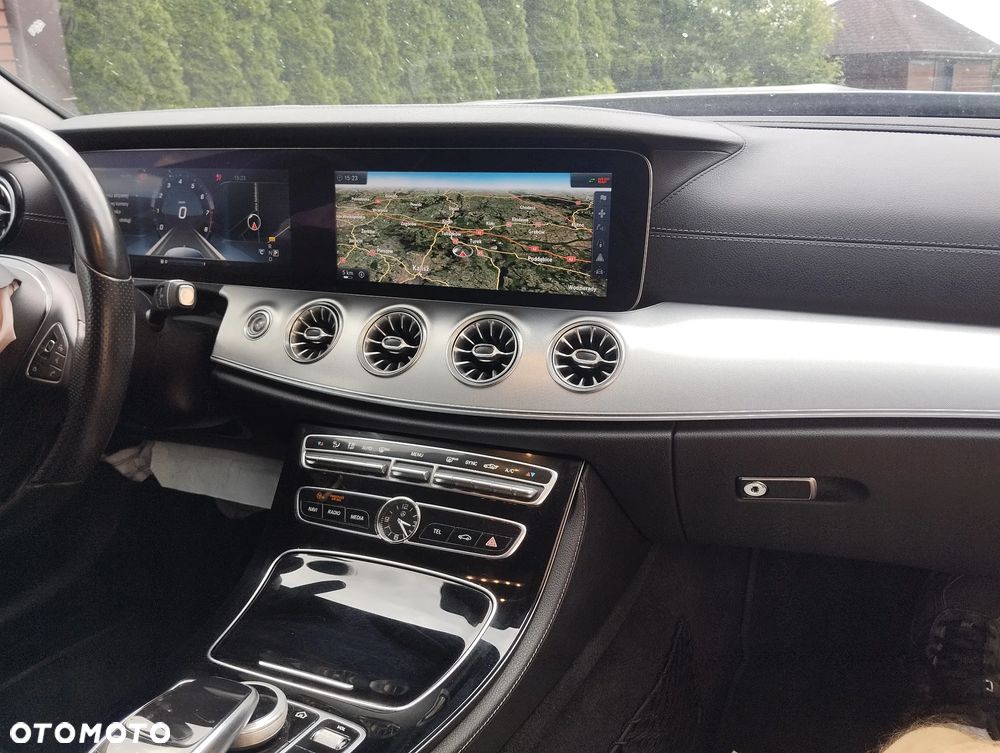 Mercedes-Benz Klasa E 200 9G-TRONIC Avantgarde - 11