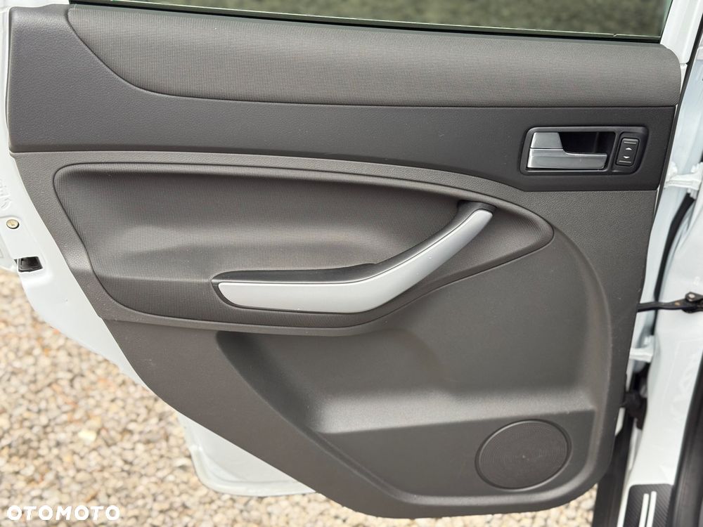 Ford Kuga 2.0 TDCi Trend - 33