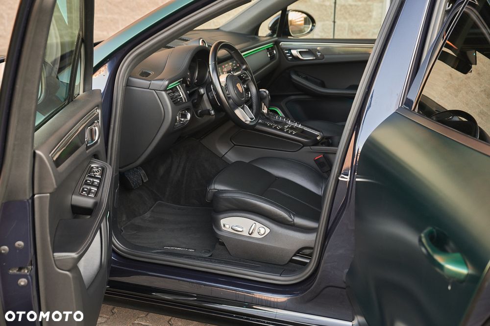 Porsche Macan - 19
