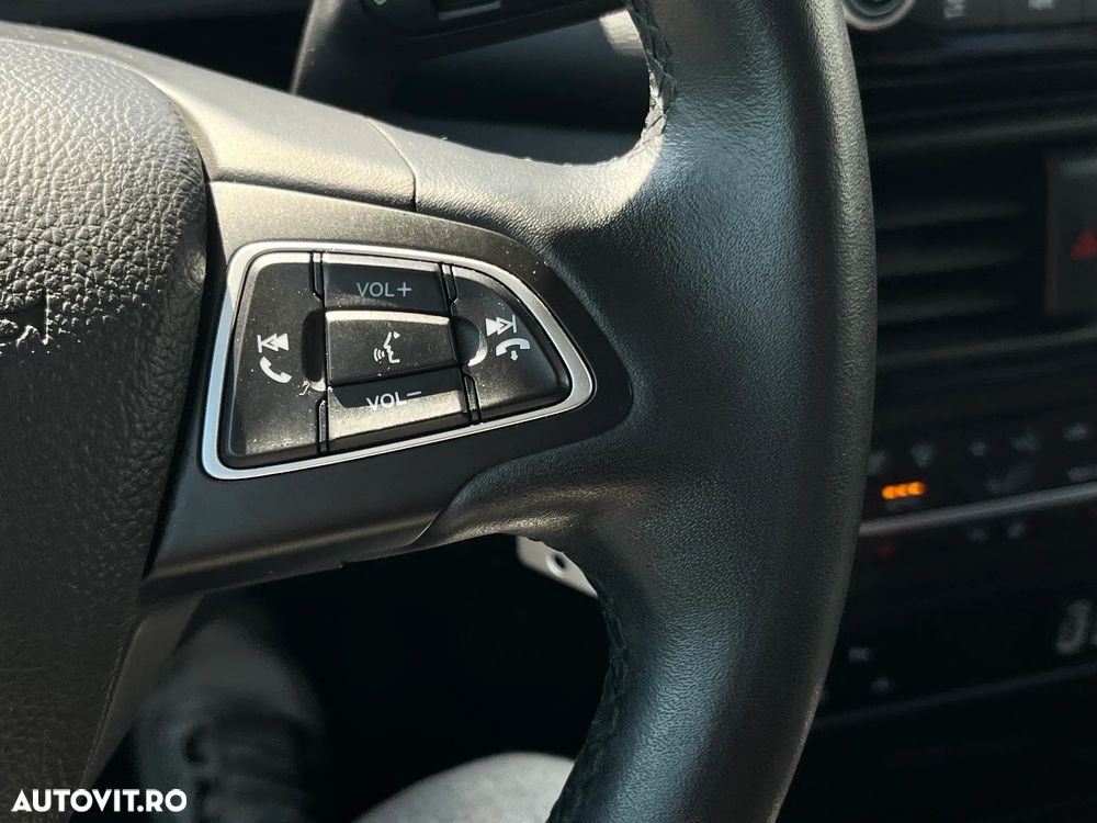 Ford EcoSport - 17