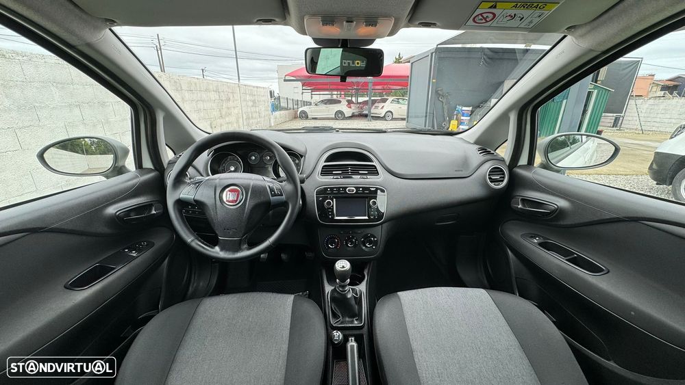 Fiat Punto 1.2 Lounge S&S - 20