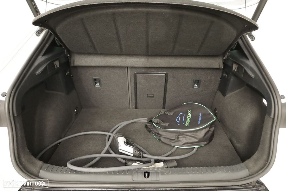 Cupra Formentor 1.5 e-Hybrid DSG - 24