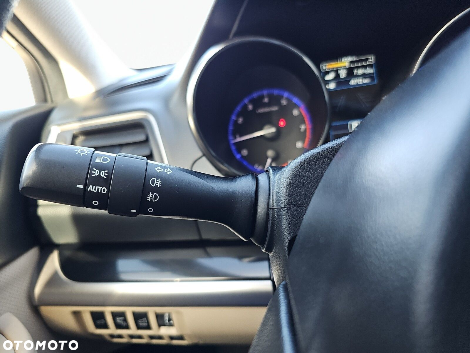 Subaru Outback 2.5i Exclusive (EyeSight) Lineartronic - 14