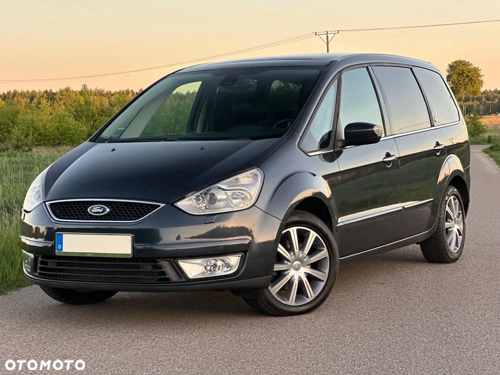 Ford Galaxy - 16