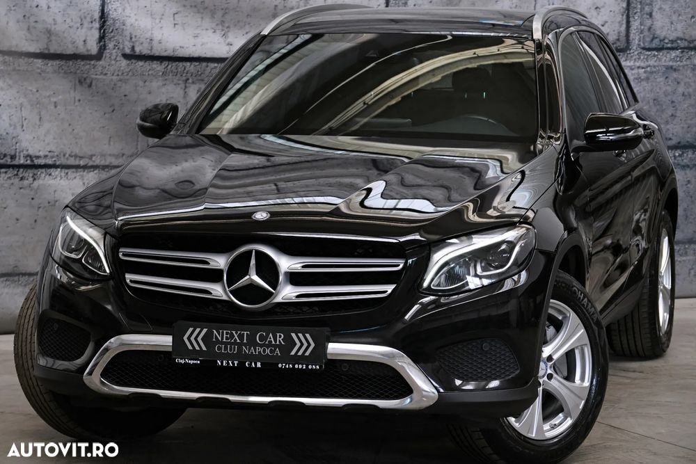 Mercedes-Benz GLC 220 d 4Matic 9G-TRONIC AMG Line - 3