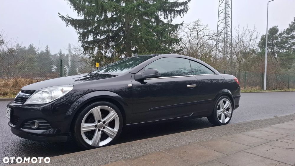 Opel Astra 1.8 Cosmo - 33