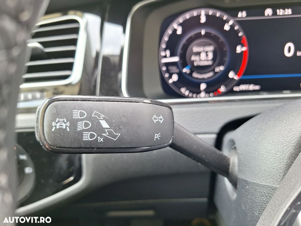 Volkswagen Golf 2.0 TDI DSG BMT Highline - 15