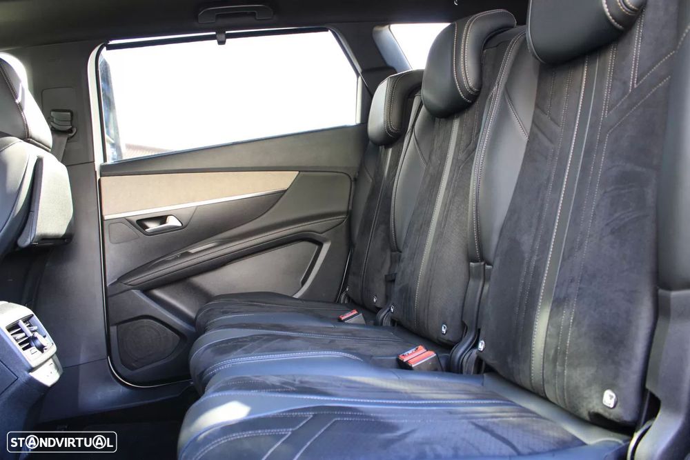 Peugeot 5008 - 24