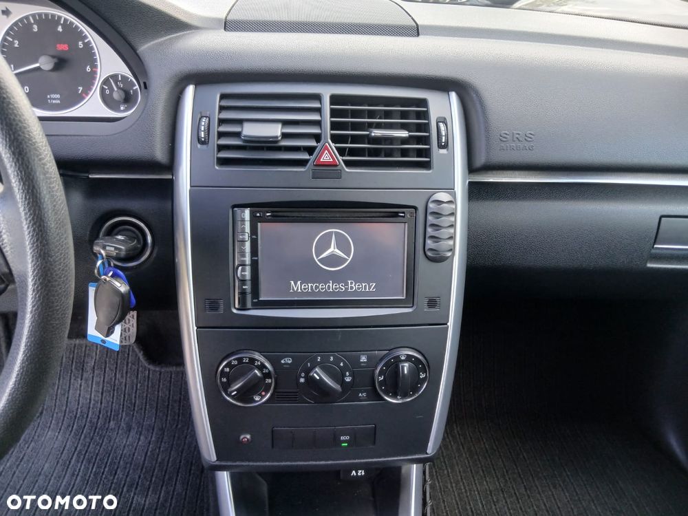 Mercedes-Benz Klasa B 150 BlueEFFICIENCY - 26
