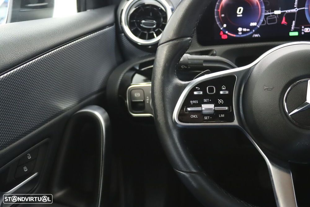 Mercedes-Benz A 250 Limousine e Style Plus - 11