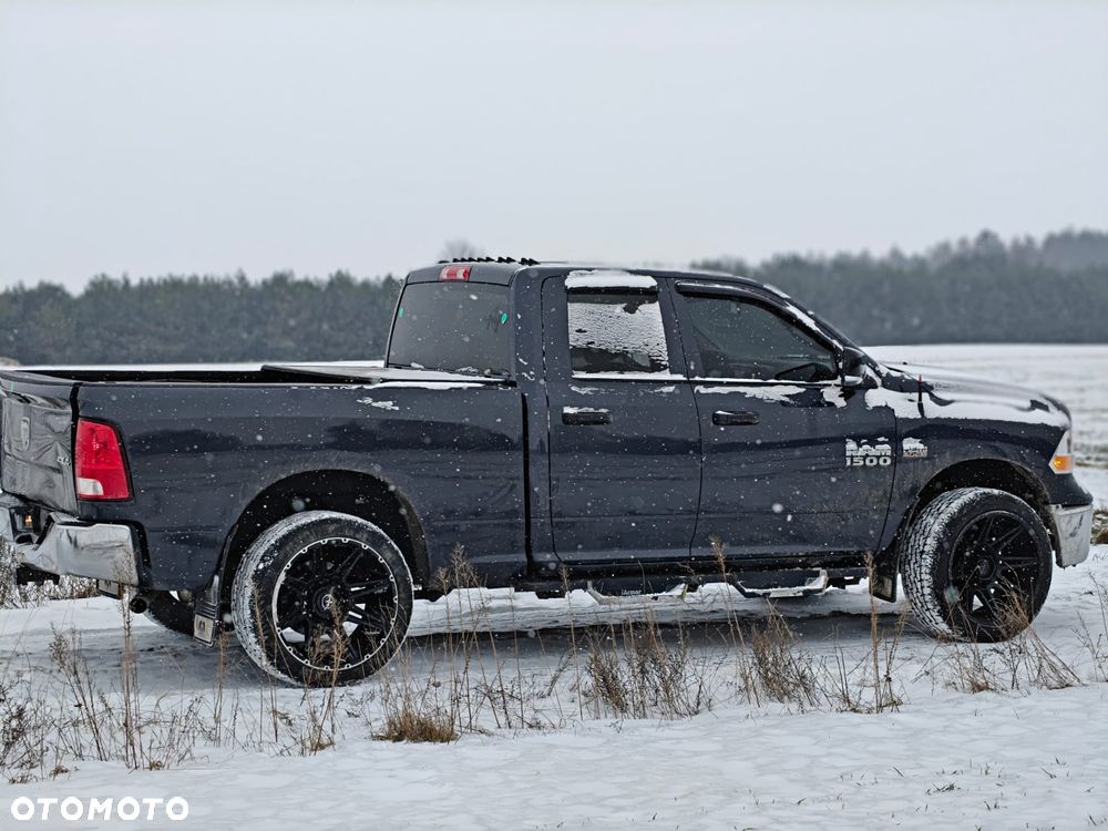 RAM 1500 - 10