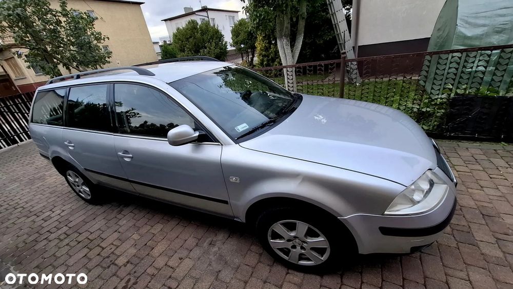 Volkswagen Passat - 8