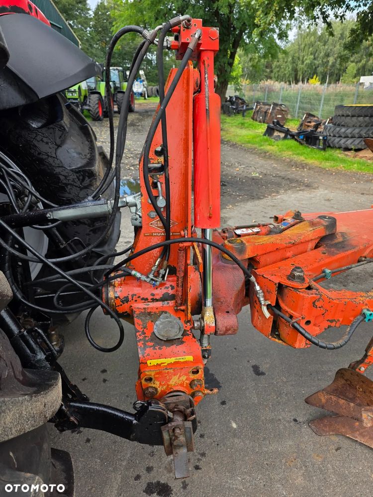 Kuhn VARI MASTER 120 - 9