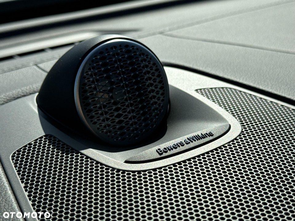Volvo XC 60 - 24