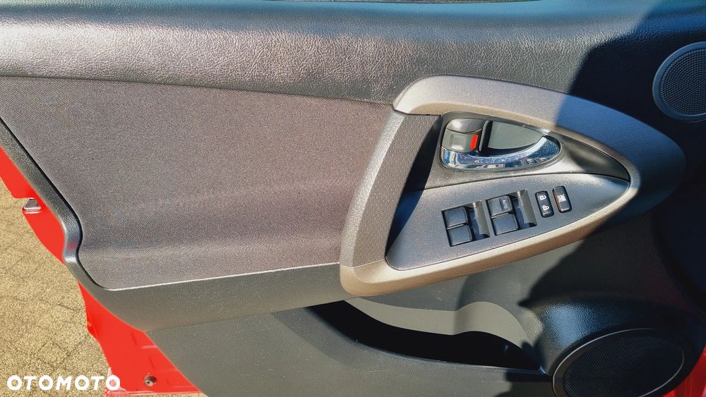 Toyota RAV4 2.0 4x4 Life - 11