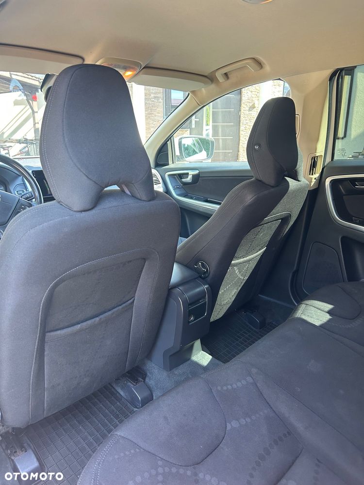 Volvo XC 60 D4 Kinetic - 15