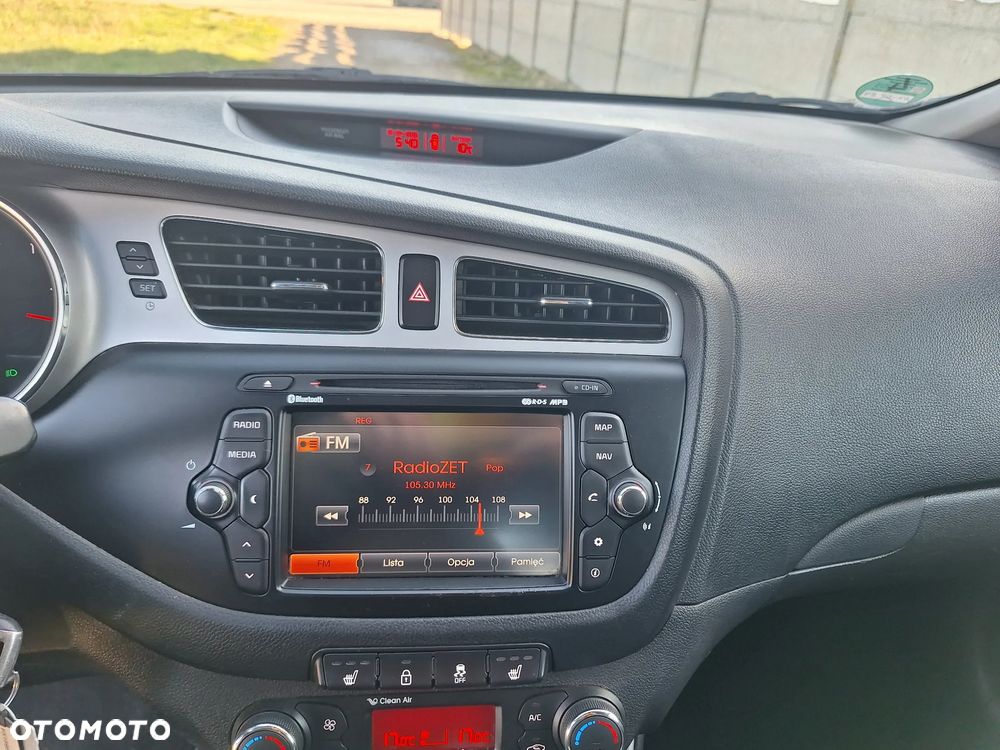 Kia Ceed - 23