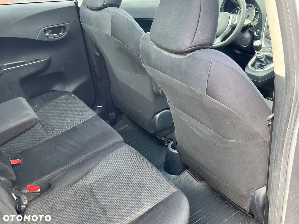 Toyota Verso S 1.4 D-4D Club - 10