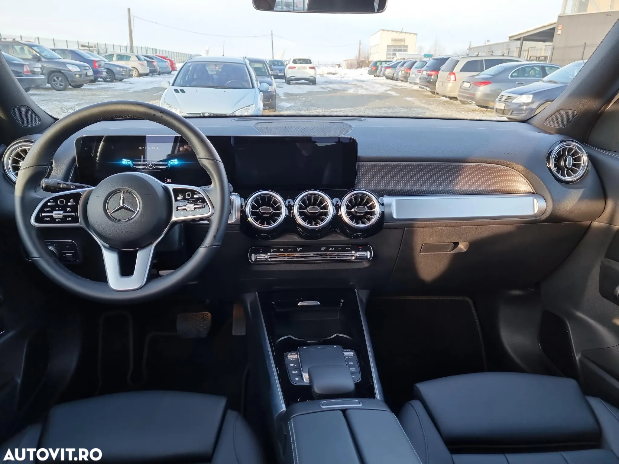Mercedes-Benz GLB 200 4MATIC Aut. - 12