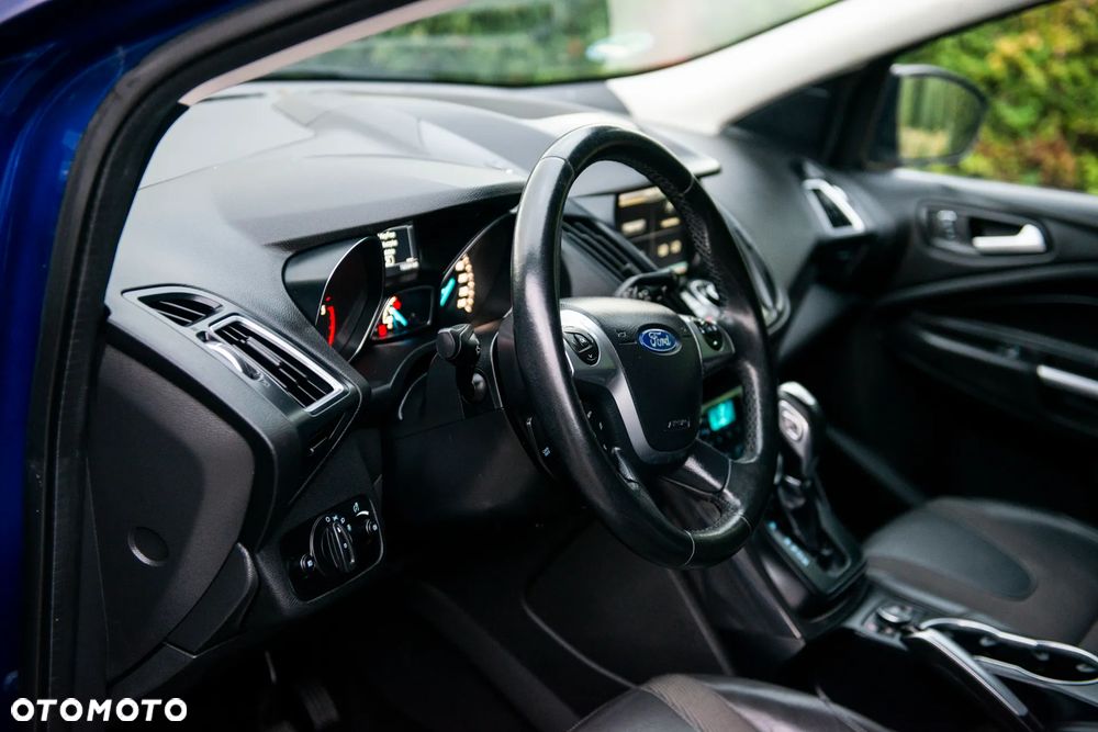 Ford Kuga 2.0 TDCi 4x4 Titanium - 21