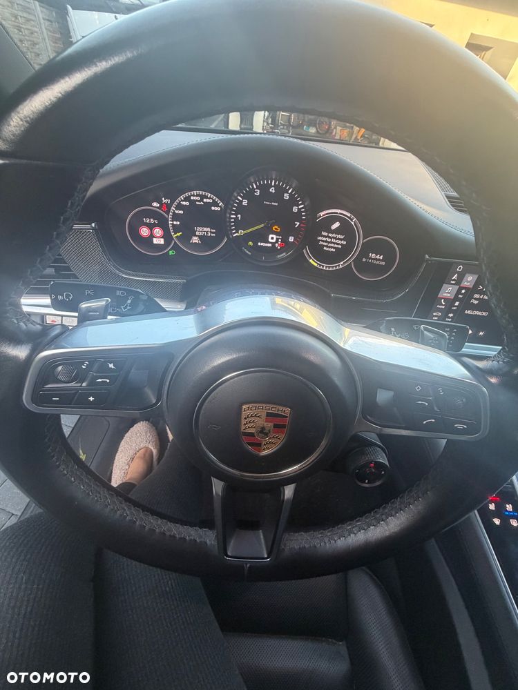 Porsche Panamera - 8