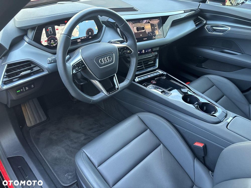 Audi e-tron GT - 16