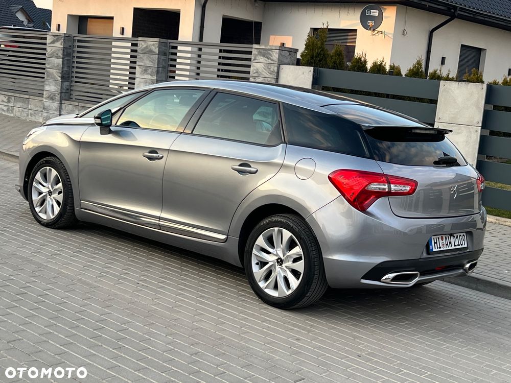DS Automobiles DS 5 ver-1-2-tsi-joy - 4