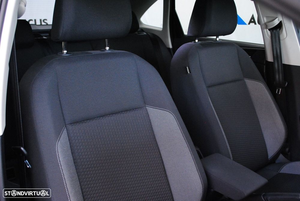 VW Taigo 1.0 TSI Urban Style - 24