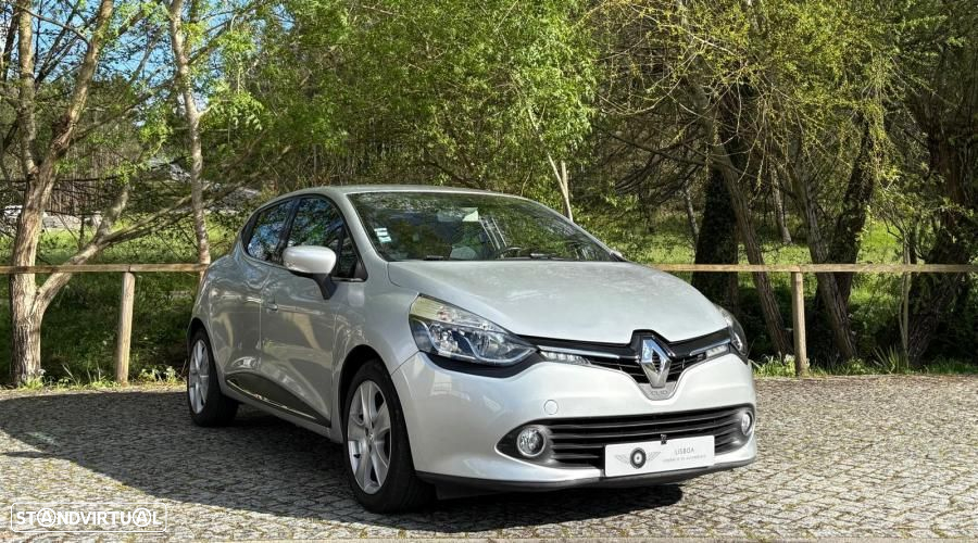 Renault Clio 1.5 dCi Dynamique S - 4