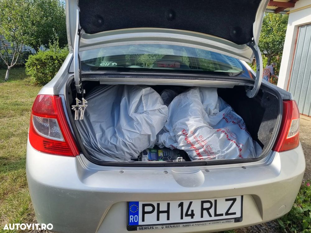 Renault Symbol 1.6 16V Collection - 4