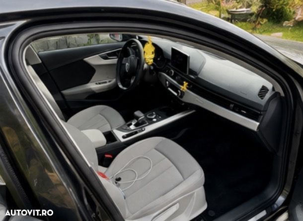 Audi A4 Limuzina 45 TFSI quattro MHEV S tronic Advanced - 6
