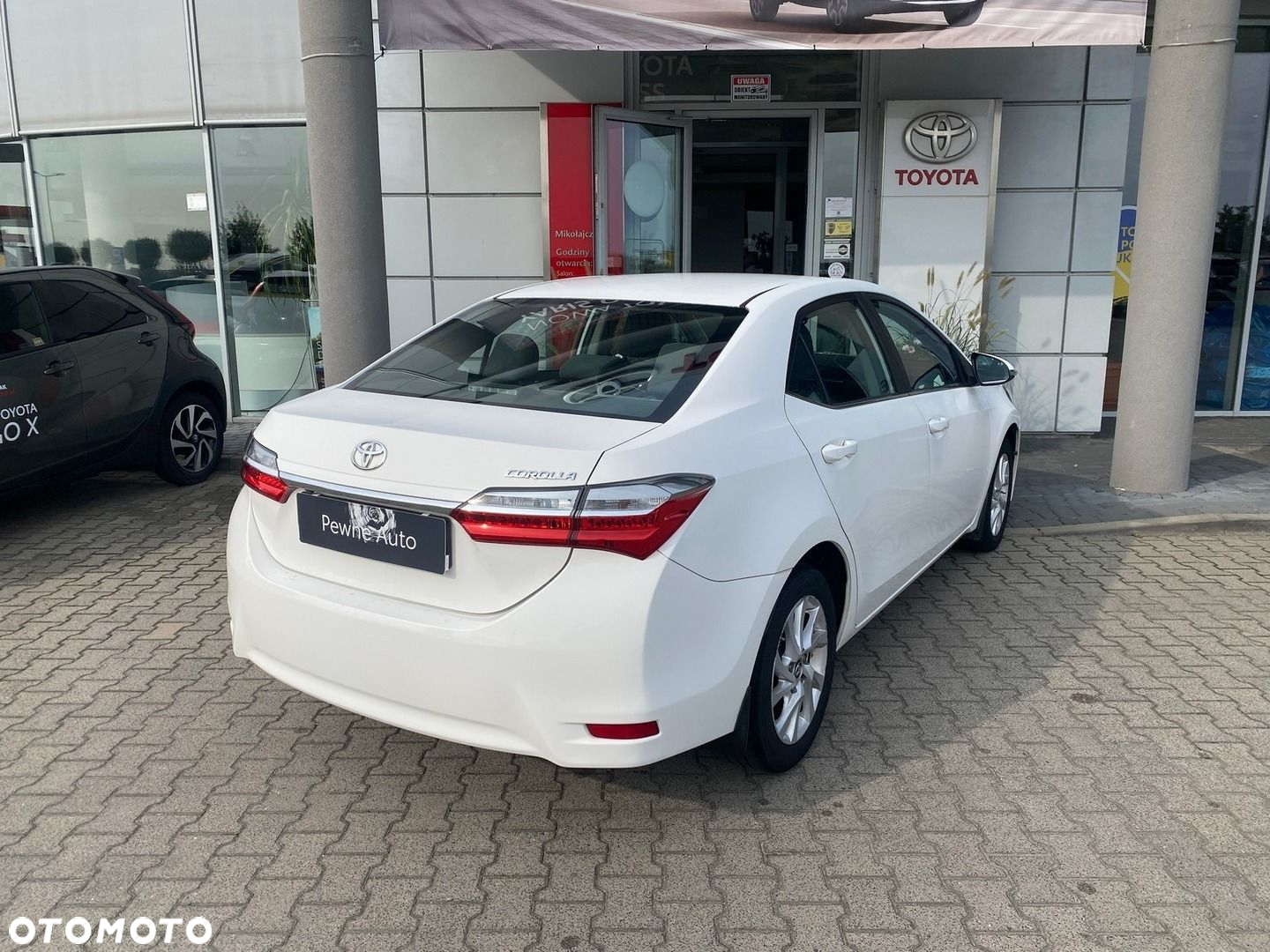Toyota Corolla - 5