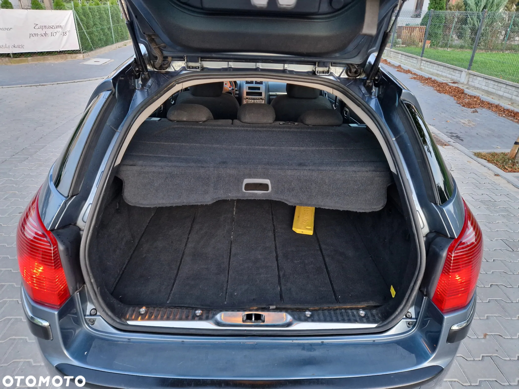 Peugeot 407 SW HDi 135 Automatik Platinum - 4