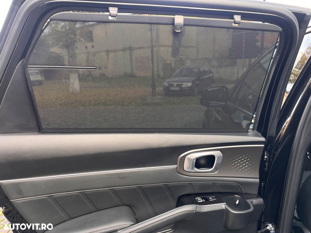 Kia Sorento - 12