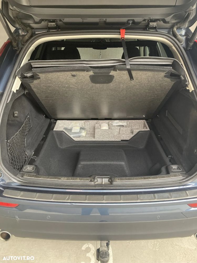 Volvo XC 60 D5 AWD Geartronic Inscription - 17