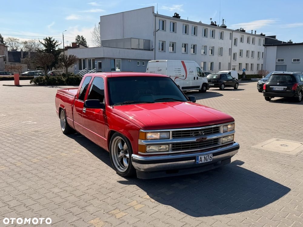 Chevrolet Silverado - 1