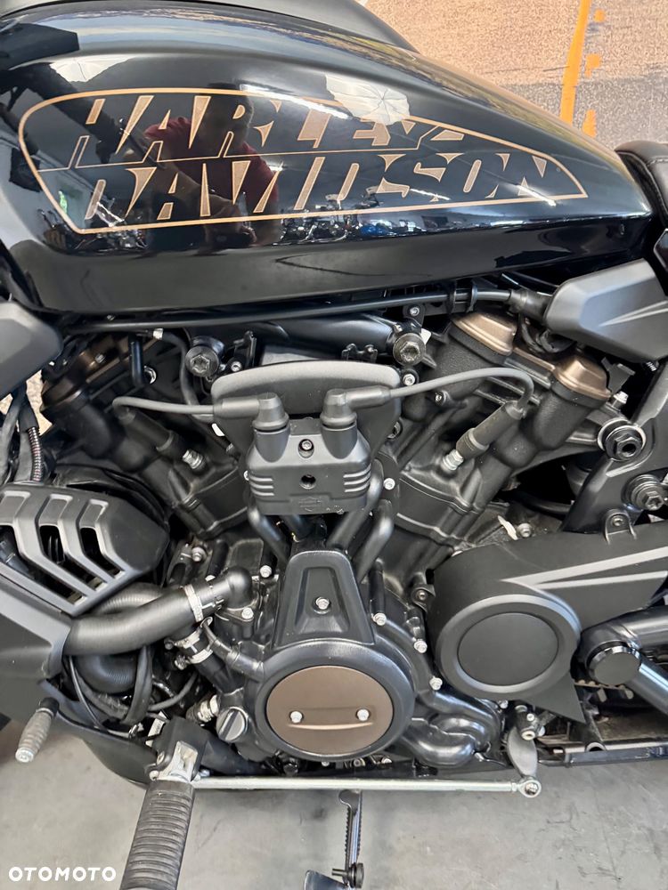 Harley-Davidson Sportster - 8