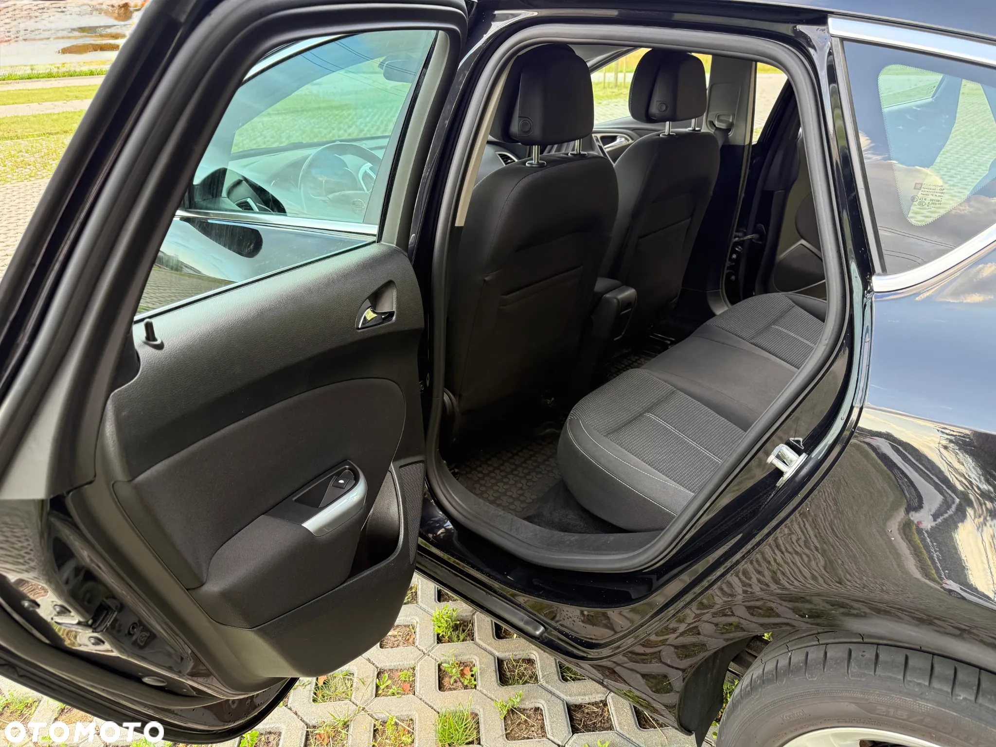 Opel Astra IV 1.6 Sport - 15
