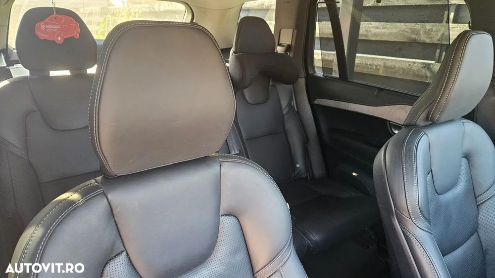 Volvo XC 90 B5 D AWD Plus Dark - 10
