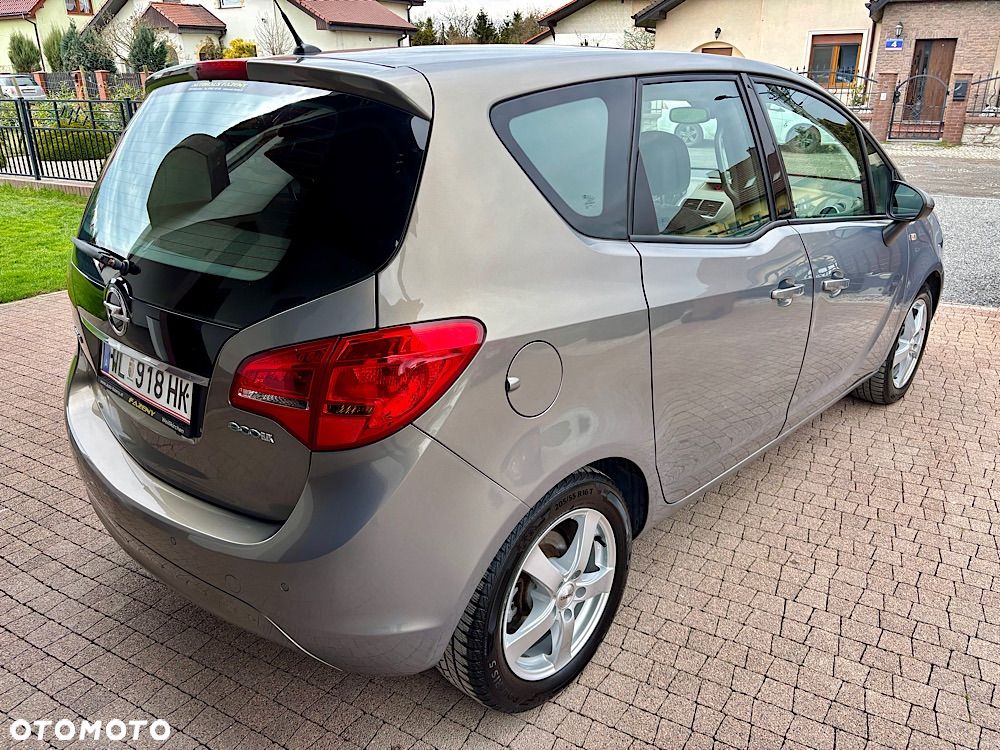 Opel Meriva 1.4 T Cosmo - 17