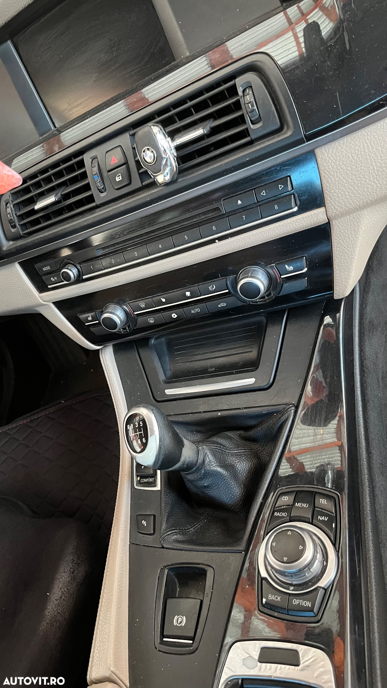 BMW Seria 5 520d Touring - 6