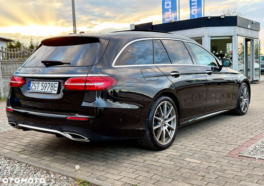Mercedes-Benz Klasa E 300 d 9G-TRONIC AMG Line - 15