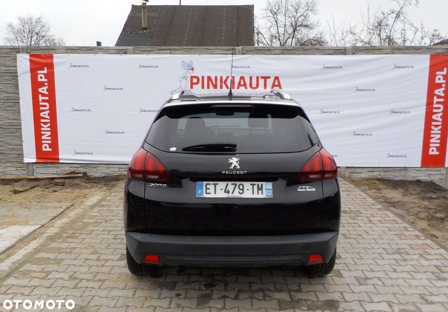 Peugeot 2008 - 8