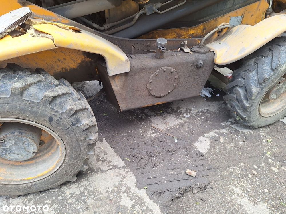 JCB 520-50 4X4 - 38