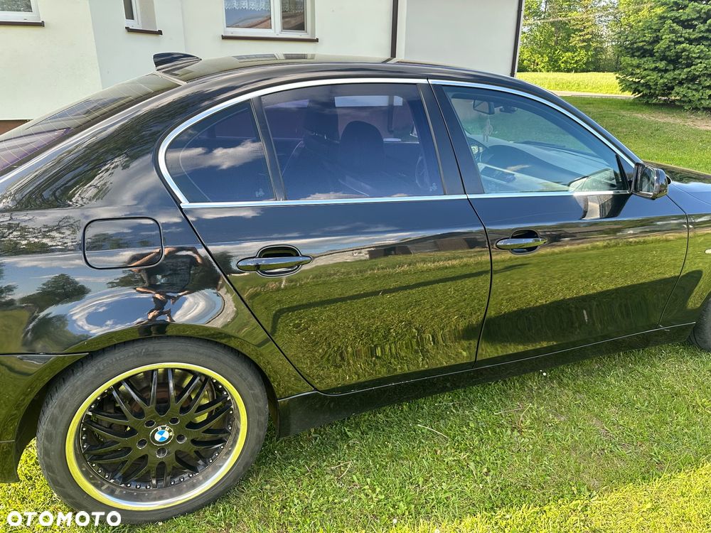 BMW Seria 5 525i - 9